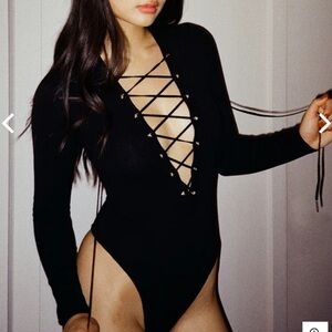 NWOT fleur de mal Knit Lace Up Bodysuit - XS